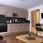 Sportpension Rubin Apartman *